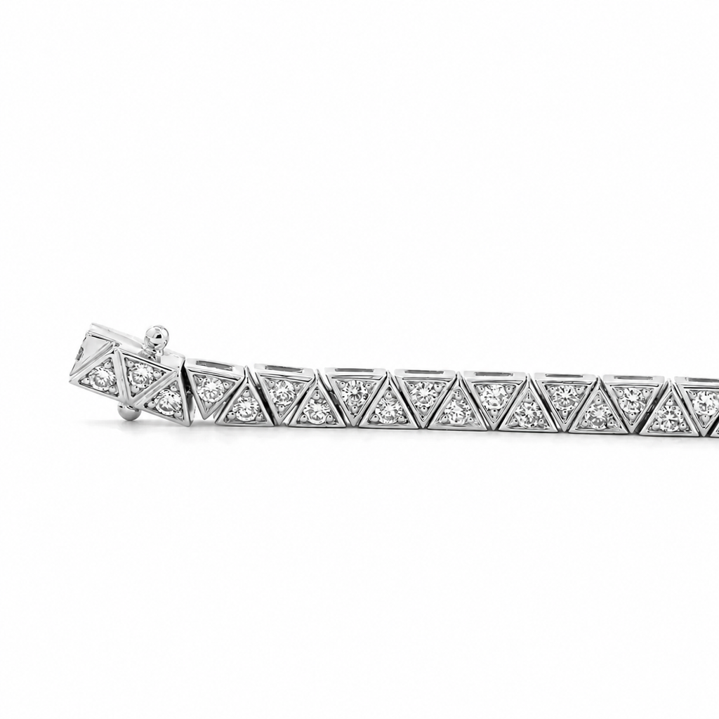 Patra Diamond Tennis Bracelet  7.25"