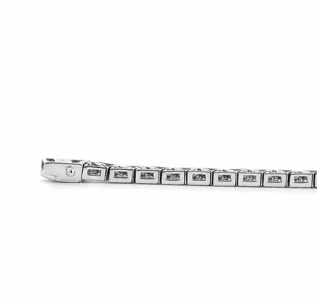 Patra Diamond Tennis Bracelet  7.25"