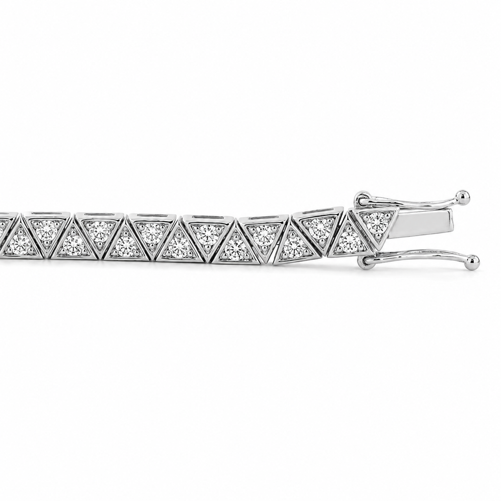 Patra Diamond Tennis Bracelet  7.25"
